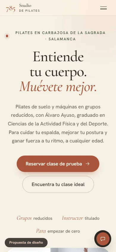 La web de 785 Studio en un móvil